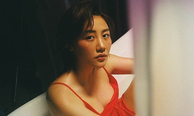 Văn Mai Hương lộ clip