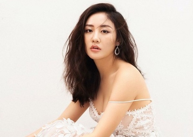 Văn Mai Hương lộ clip