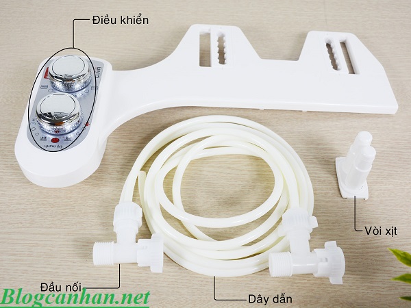 V&ograve;i xịt vệ sinh th&ocirc;ng minh