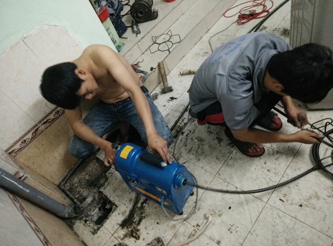 Th&ocirc;ng cống nghẹt quận 1 nhanh ch&oacute;ng