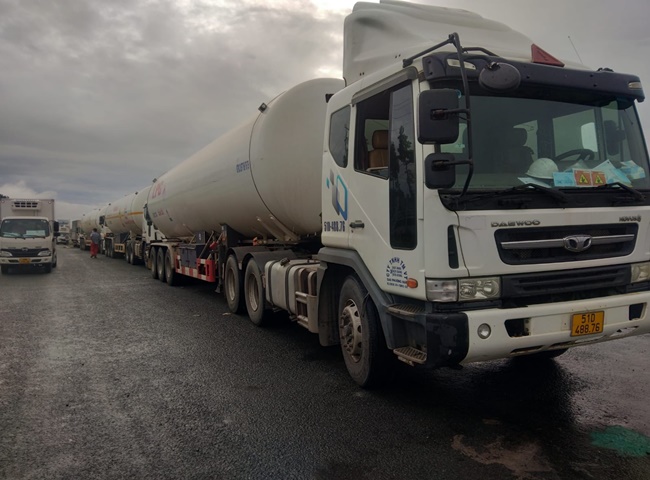 Vận chuyển b&ugrave;n vi sinh chuy&ecirc;n nghiệp