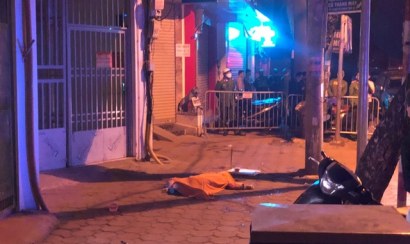 Clip đâm người yêu tàn nhẫn tại Hà Nội