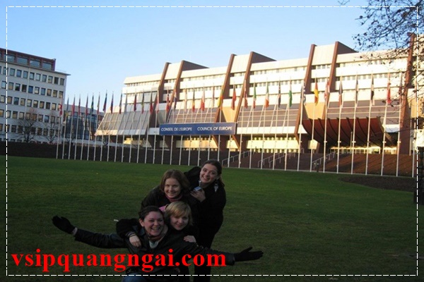 Học tiếng Ph&aacute;p bằng c&aacute;ch ghi ch&eacute;p những thứ quan trọng