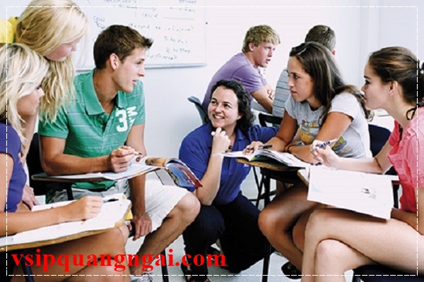 Học tiếng Đức với bạn b&egrave;.