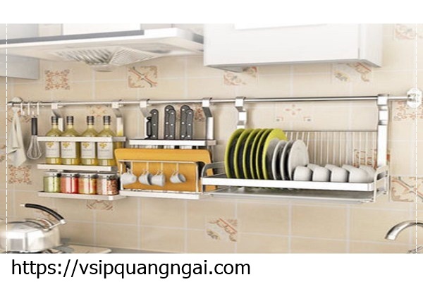 L&agrave;m sạch nh&agrave; bếp bằng c&aacute;ch vệ sinh dụng cụ nấu nướng