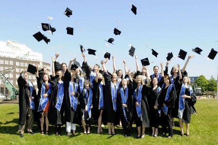 sinh vien du hoc duc