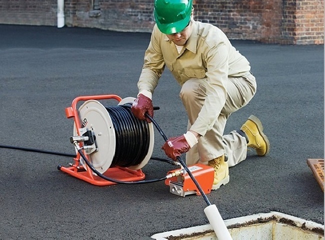 Th&ocirc;ng cống nghẹt quận B&igrave;nh T&acirc;n Hồng Đức c&oacute; quy tr&igrave;nh l&agrave;m việc chuy&ecirc;n nghiệp
