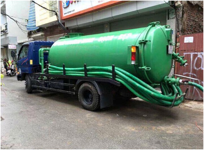 Dịch vụ cho thu&ecirc; xe chở b&ugrave;n vi sinh gi&aacute; rẻ
